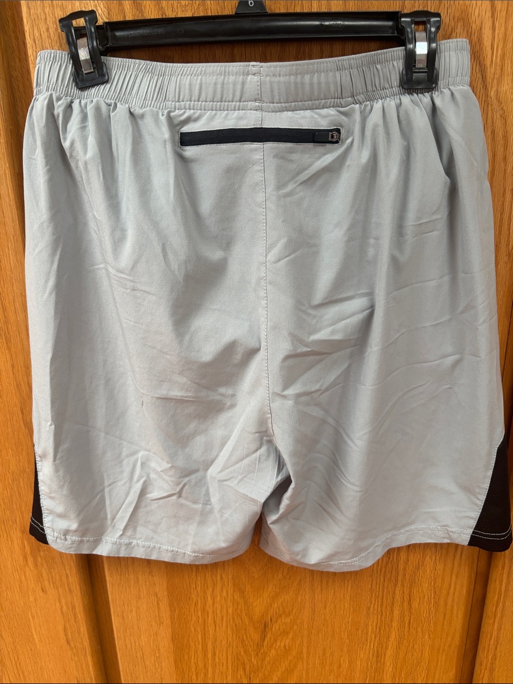 Baleaf Men's 7" Running Shorts with Liner Light Grey M - Picture 6 of 8